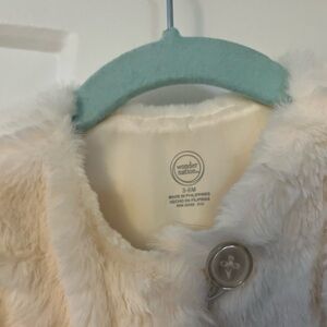 Wonder nation 3-6 months furry vest